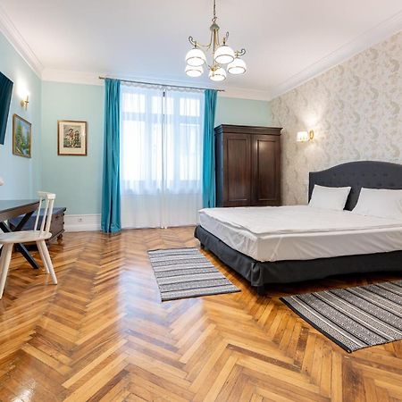 Old City Apartment Oradea Dış mekan fotoğraf