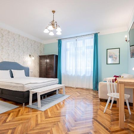 Old City Apartment Oradea Dış mekan fotoğraf