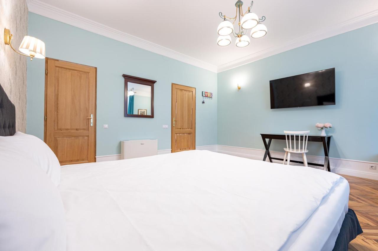 Old City Apartment Oradea Dış mekan fotoğraf