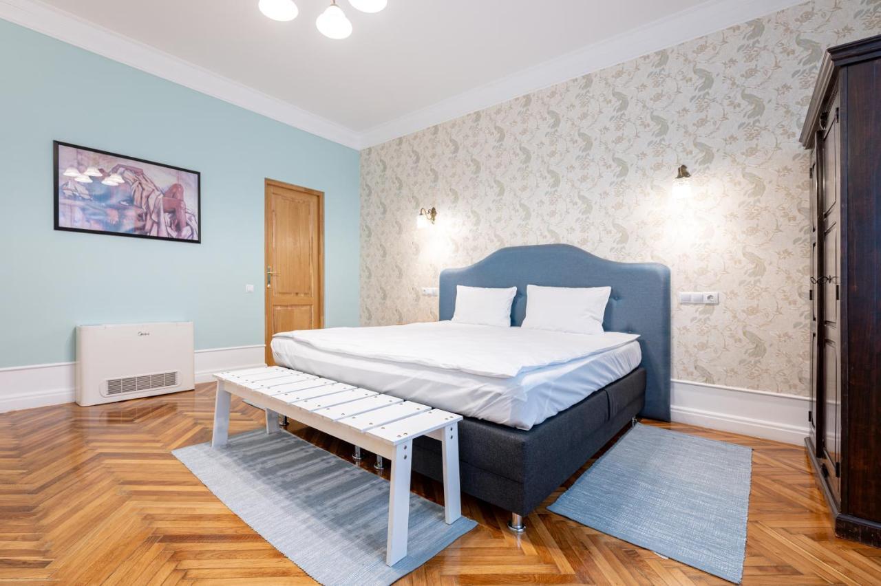 Old City Apartment Oradea Dış mekan fotoğraf